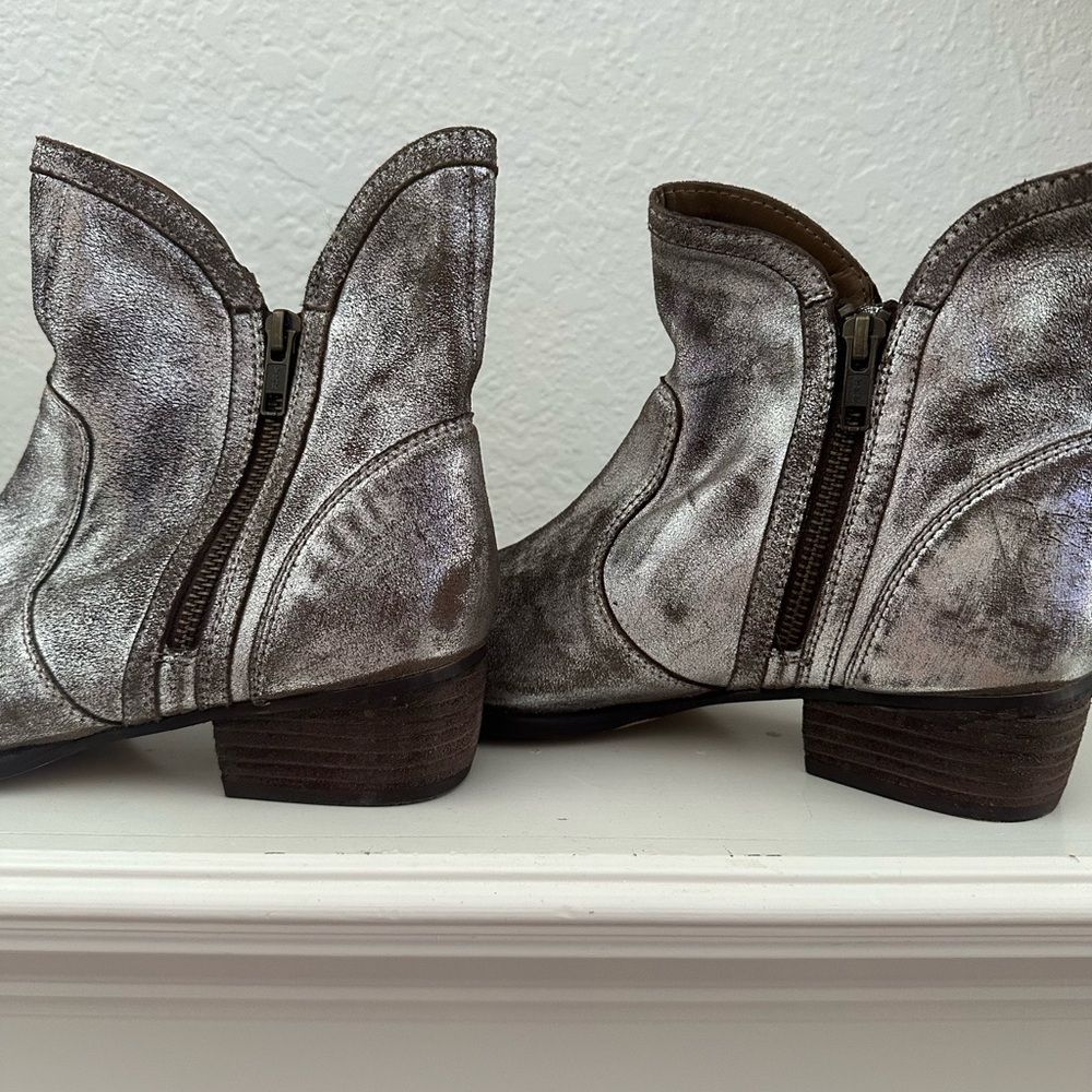 Seychelles Metallic Silver Ankle Booties